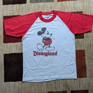 Sold - Vintage Disneyland Raglan Graphic T-Shirt Mickey Mouse Size Medium